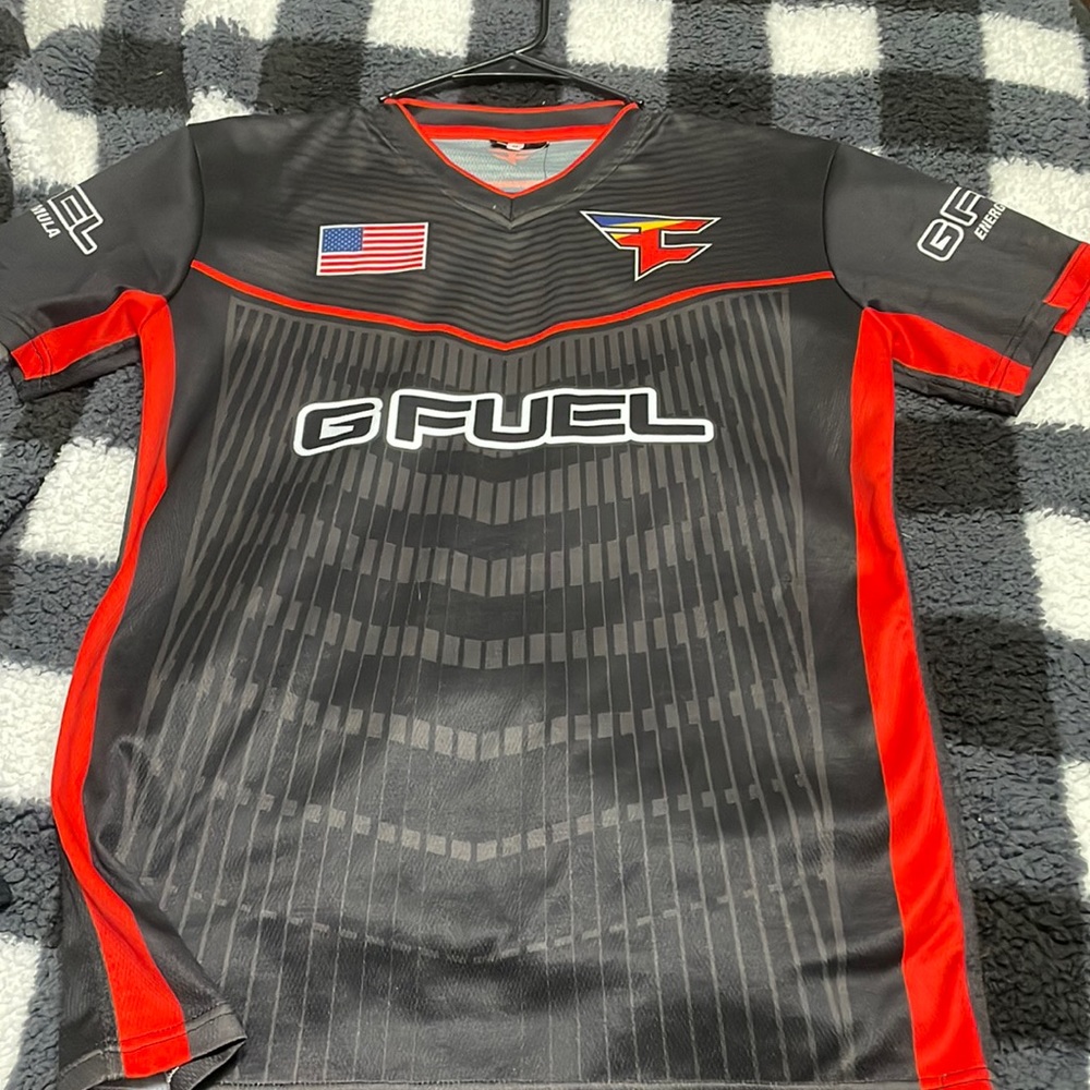 Black and red Mens medium Faze Clan short sleeve jersey